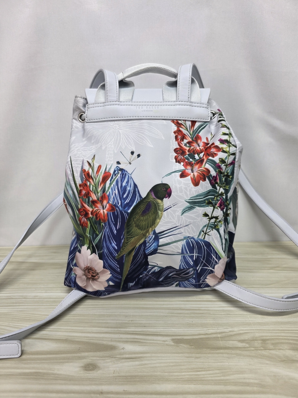 Ted Baker White Floral Parrot Drawstring Backpack - Picture 5 of 10